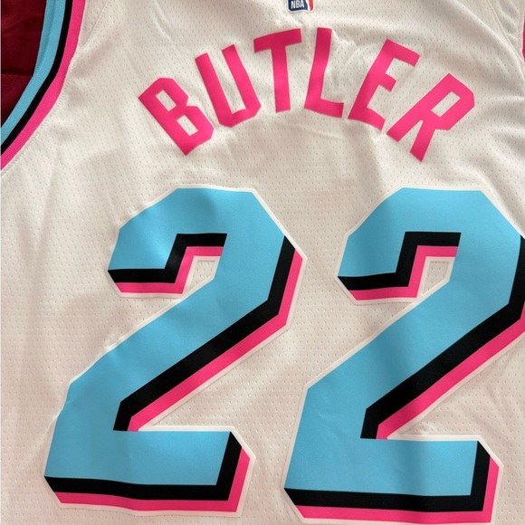 Jimmy Butler Miami Heat Nike Unisex 2024/25 Swingman Player Jersey City Edition - Picture 6 of 6